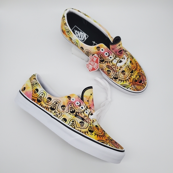 Vans Other - Vans Era Skulls Bandana